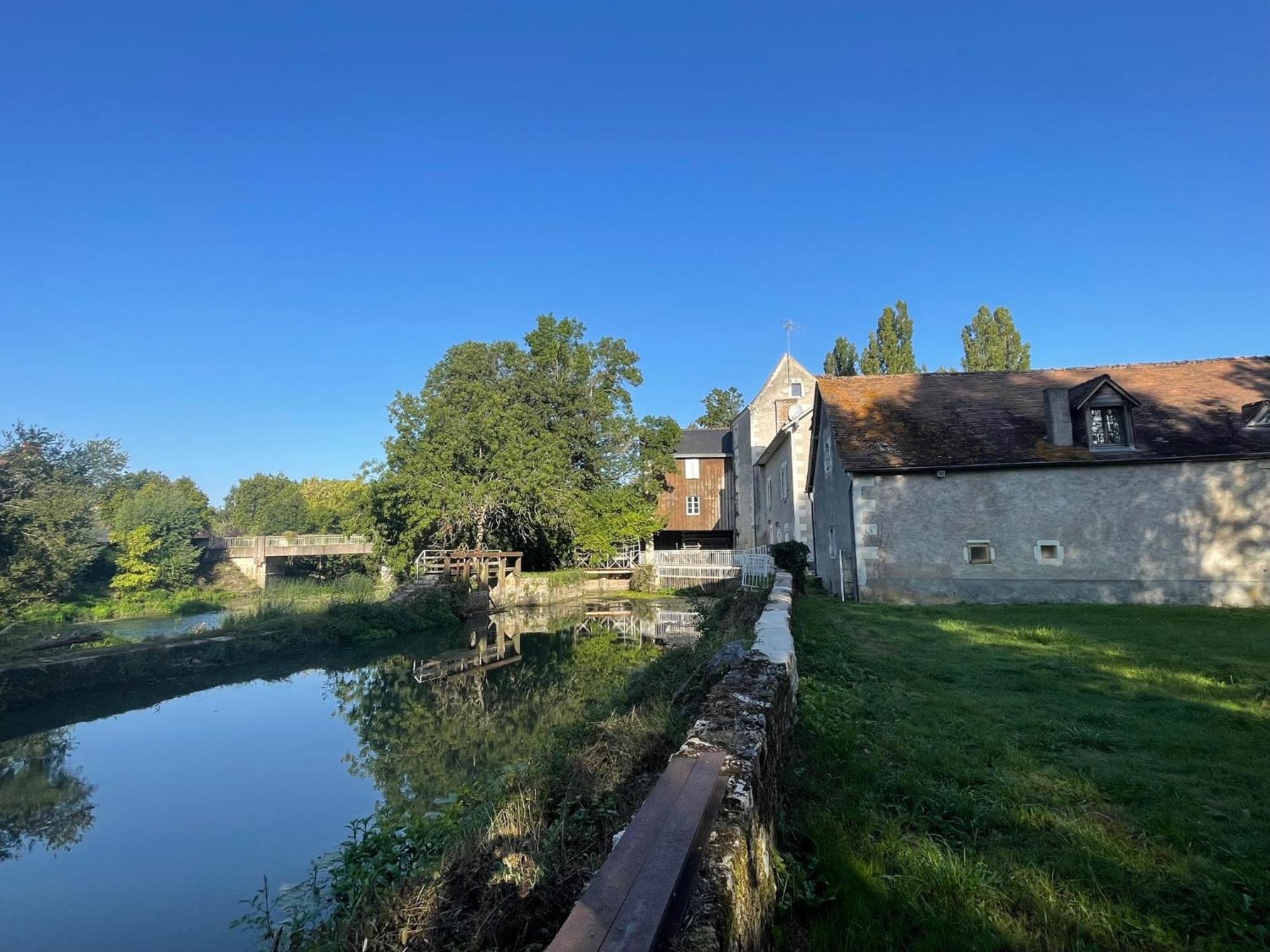 Chateau De L'Epinay - Domaine Du Marquis De Lafayette Dolus-le-Sec Exterior photo